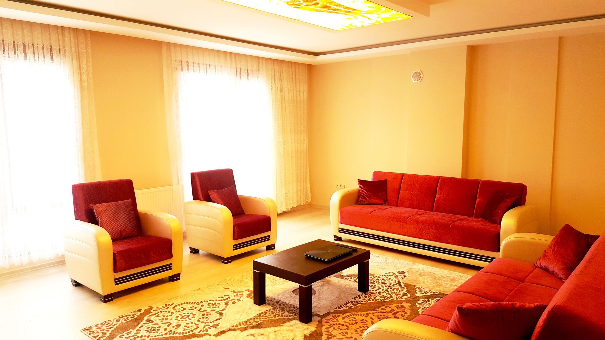 Yigit Apart Yomra Exterior photo